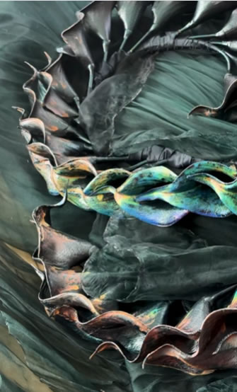 液晶油墨變色應用-為紐約時裝週打造熱致變色洋裝的製作過程